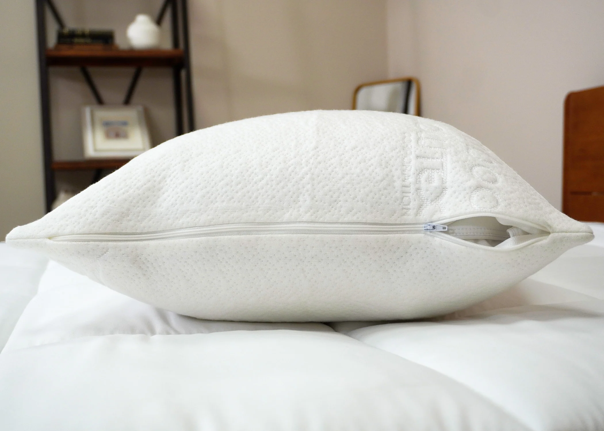 Pillowtex Bamboo Pillow Cover - Image 5