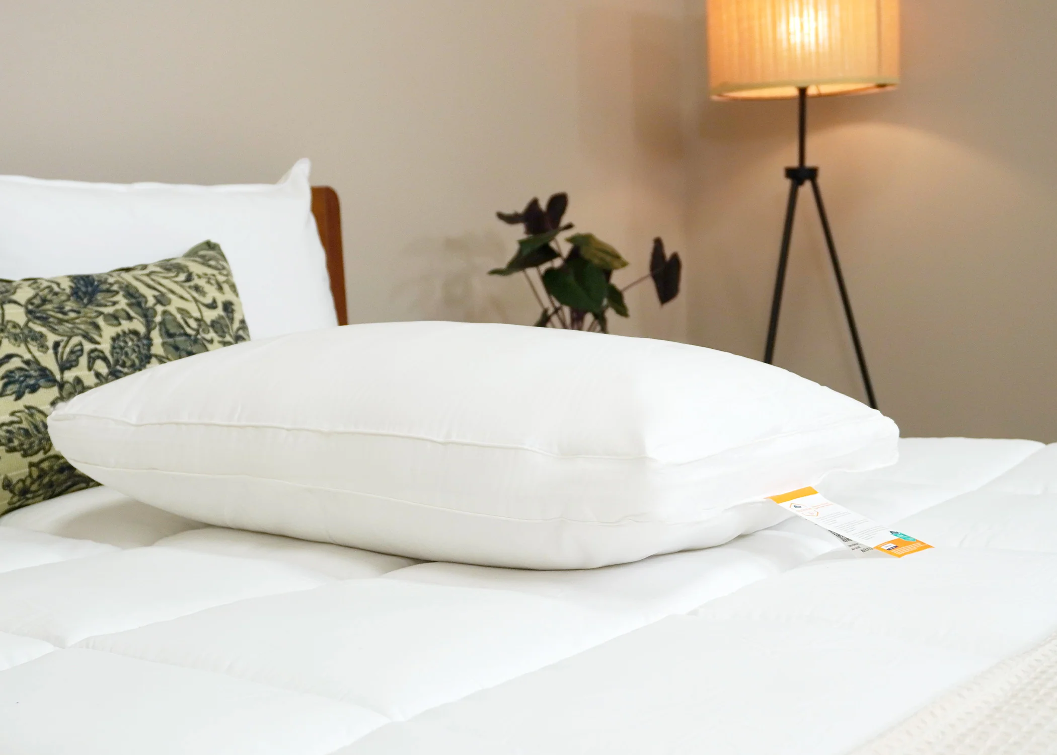 Best Western® Dreammaker Gusseted Pillow | Medium-Firm Support - Image 6