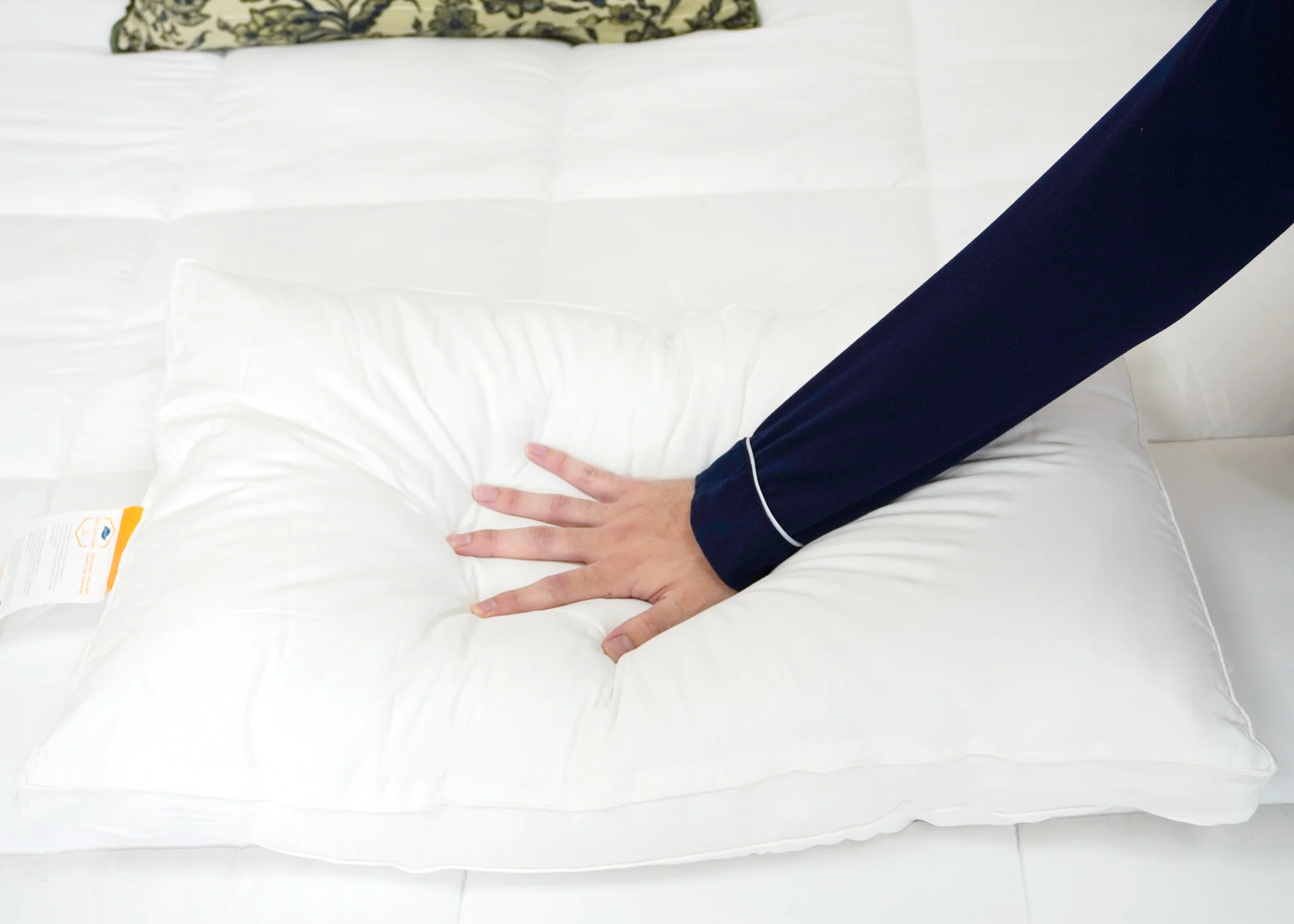 Best Western® Dreammaker Gusseted Pillow | Medium-Firm Support - Image 7