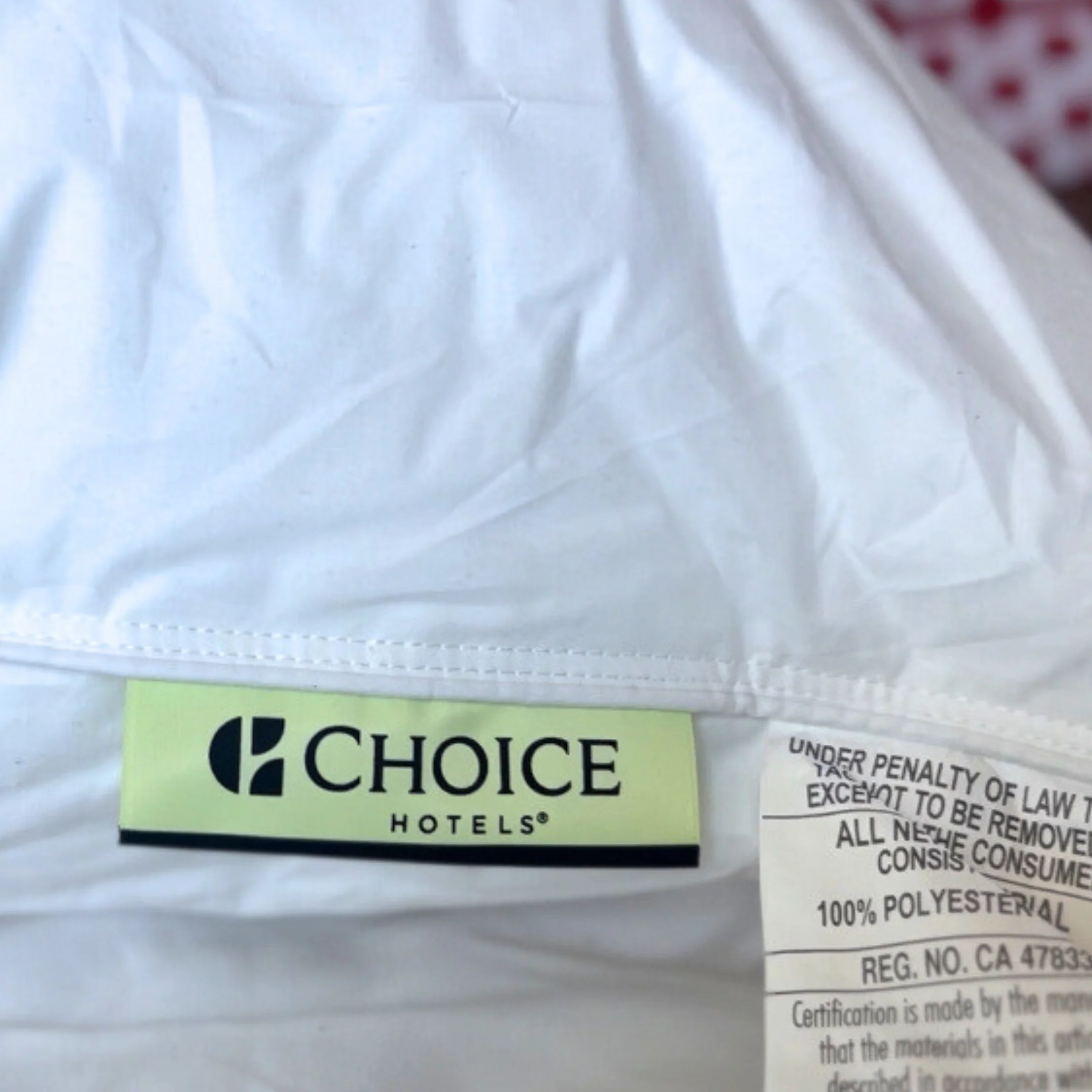 Green Label Soft Pillow | Featured at Many Choice® Hotel Family of Brands - Image 4