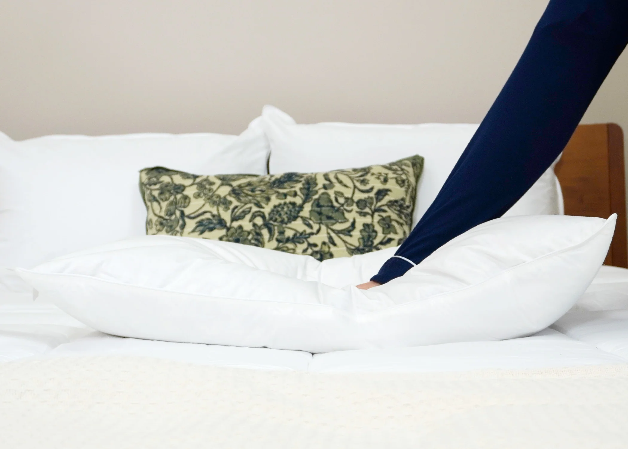 Down Dreams Classic Soft Pillow, Featured at Many Hotels - Image 10
