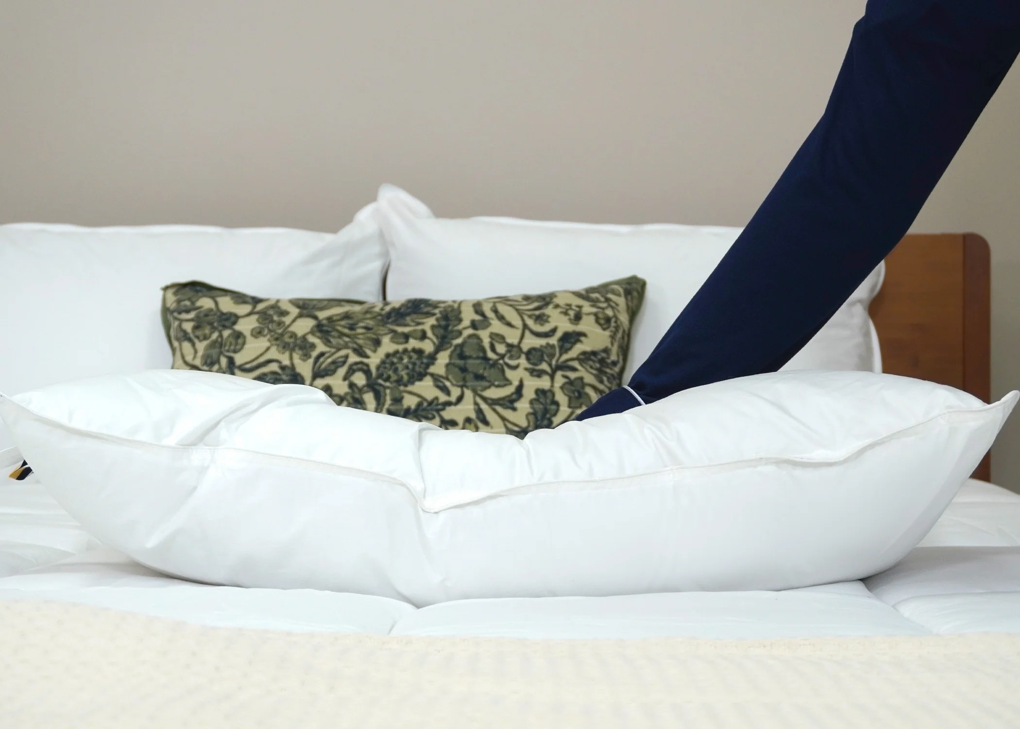 Dream Escape Down Alternative Pillow Formerly Dream Essence - Image 8