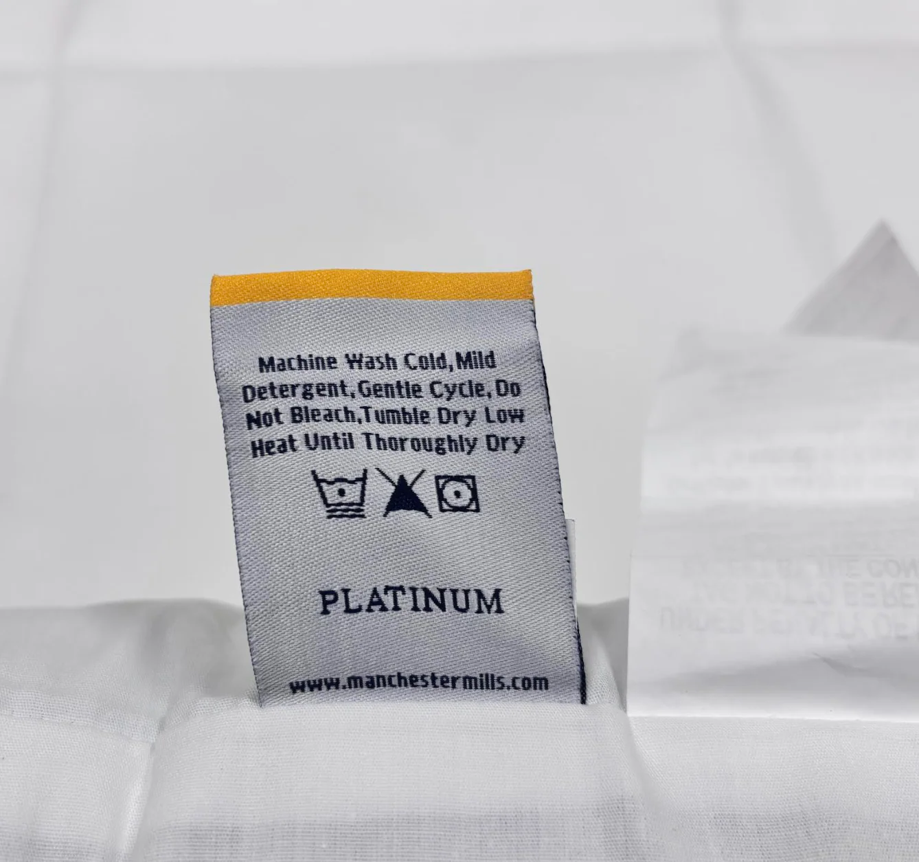 Envirosleep Platinum Garneted Polyester Fiber Fill Pillow - Image 3