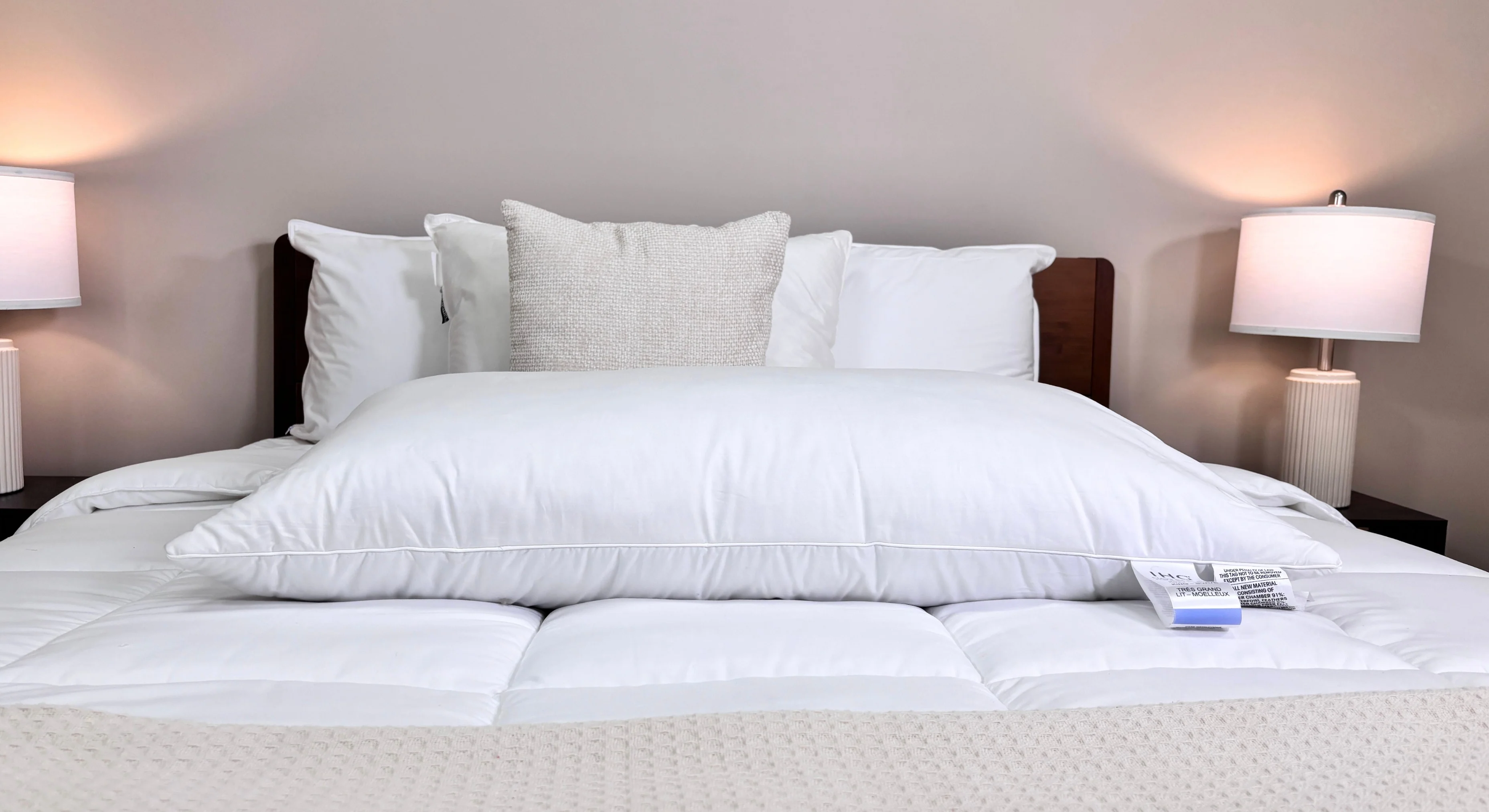 Holiday Inn® Featherbest Pillow - Image 7