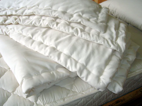 Holy Lamb Organics Wool Comforter - Cool Comfort - Image 3