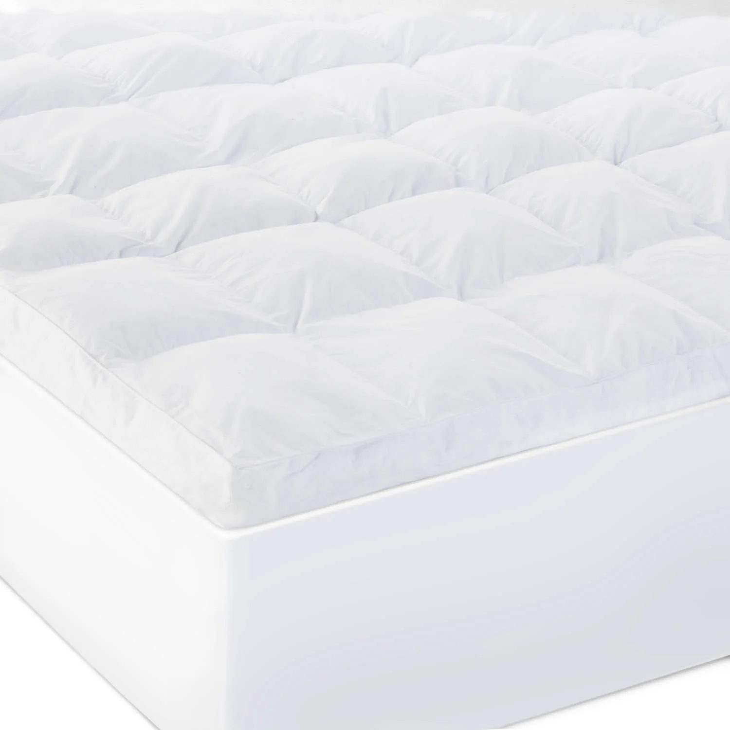 Malouf Isolus 3 Inch Down Alternative Topper