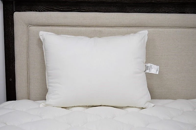 JS Fiber "Ultra Down" Polyester Pillow | Soft - Image 4