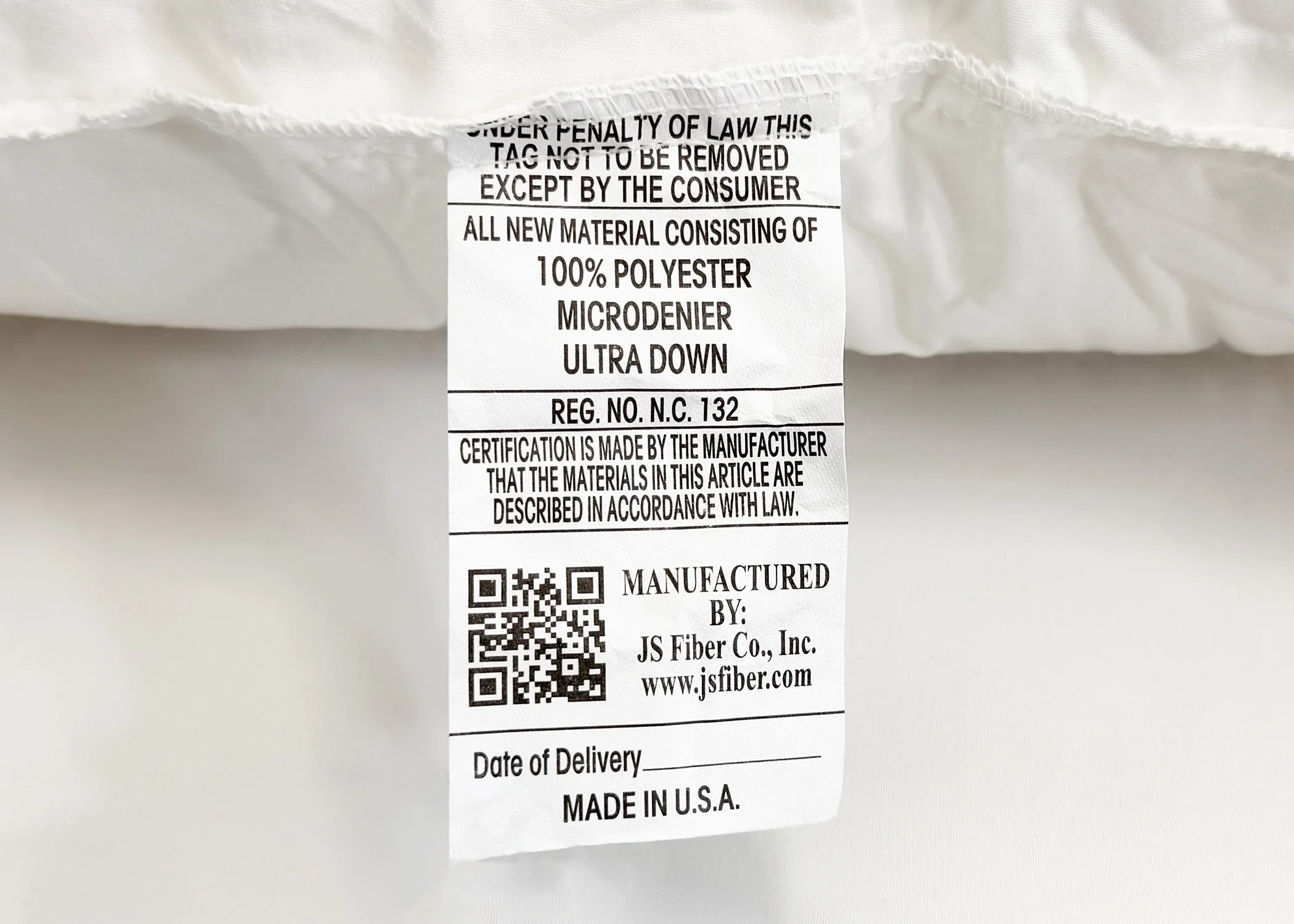 JS Fiber "Ultra Down" Polyester Pillow | Firm - Image 7