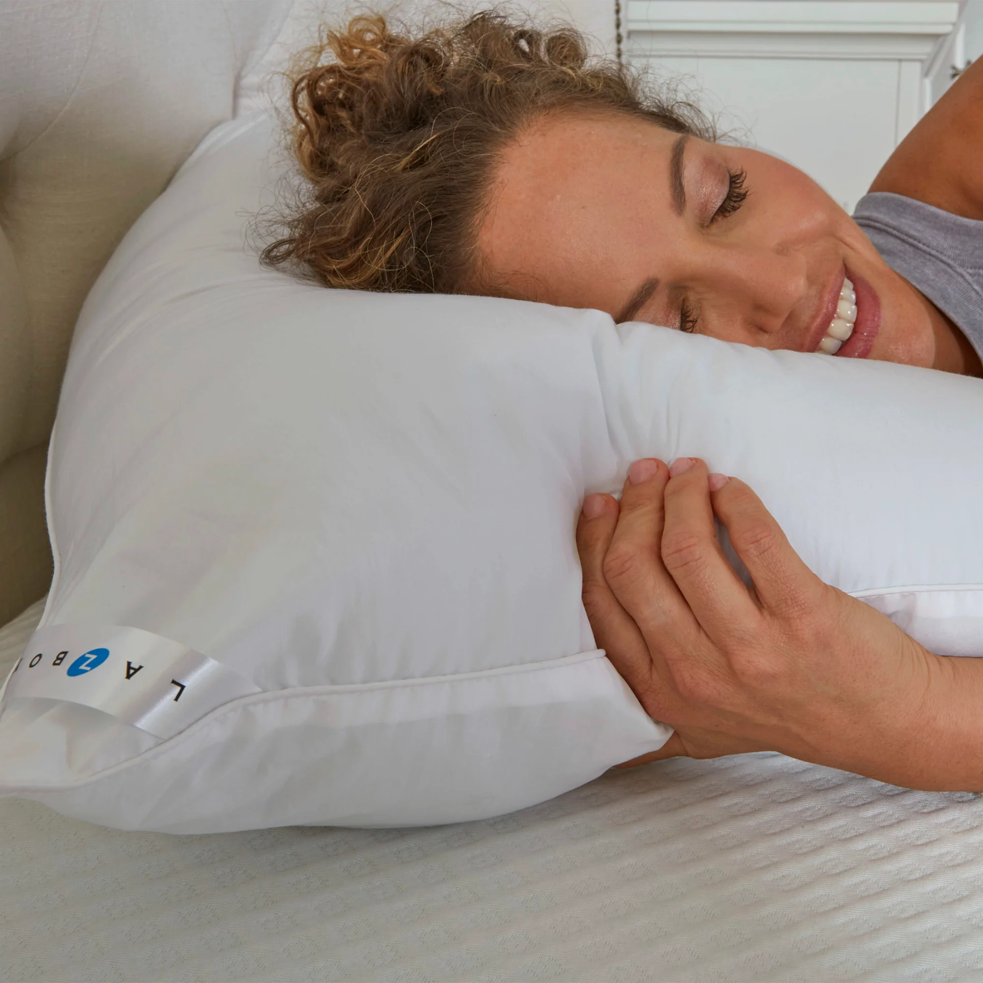 La-Z-Boy Fiber Density Pillow - Image 5