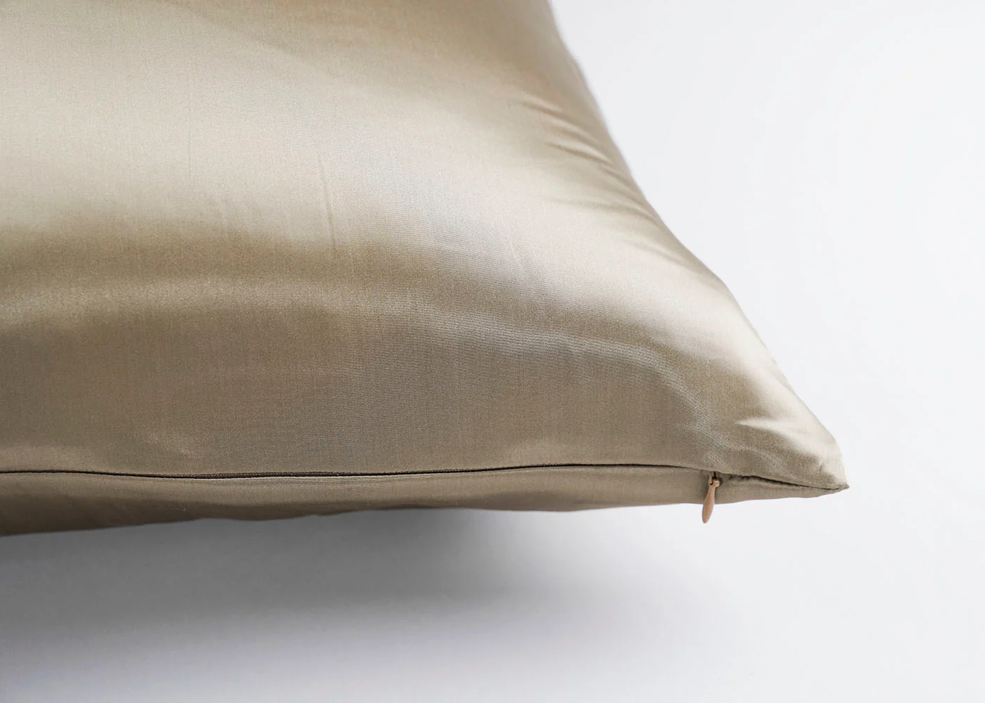 100% Mulberry Silk Pillowcase | Zipper Enclosure, 16 Momme - Image 10