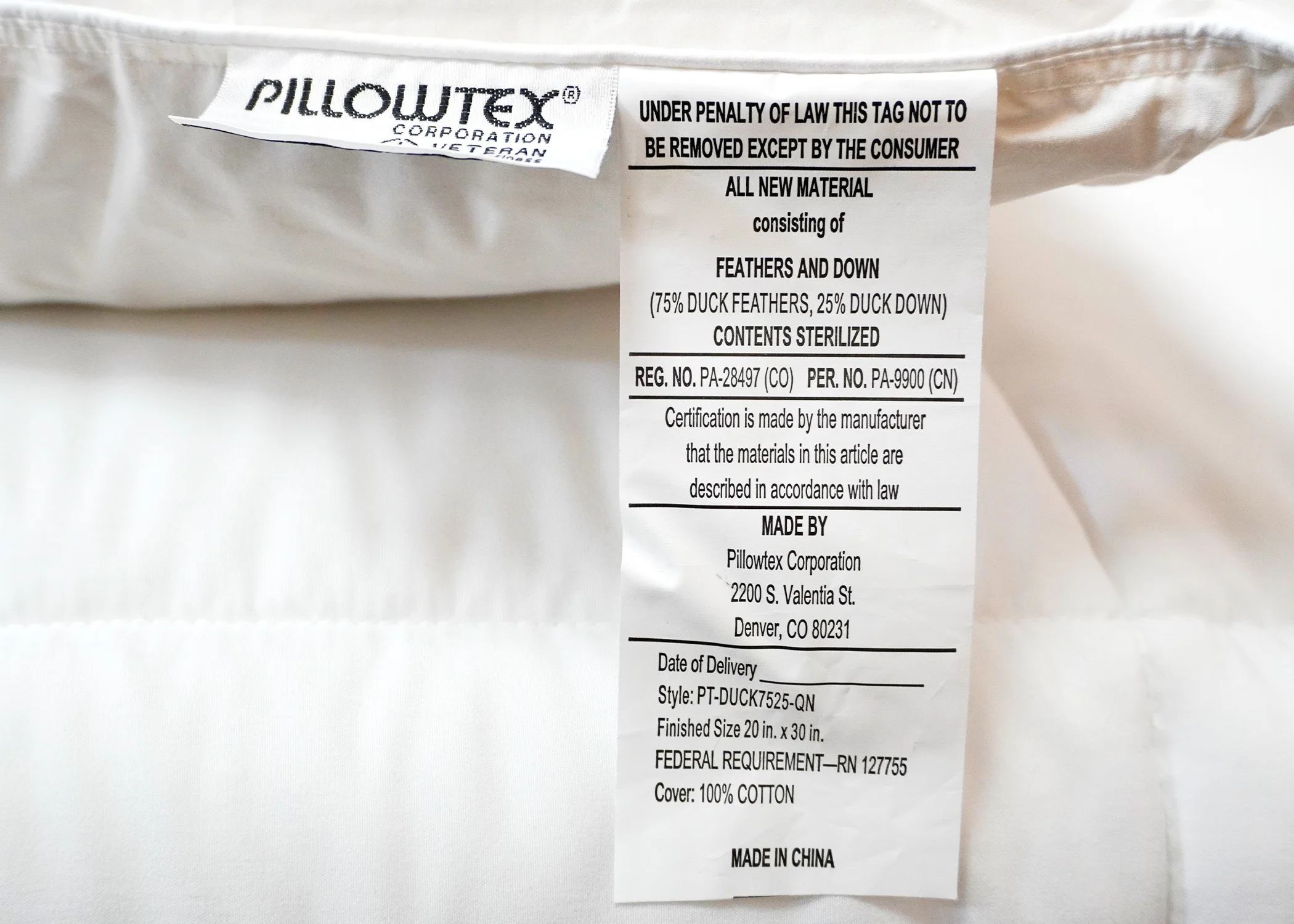 Pillowtex White Duck Down & Feather Pillow | 75% Feather/25% Down - Image 7