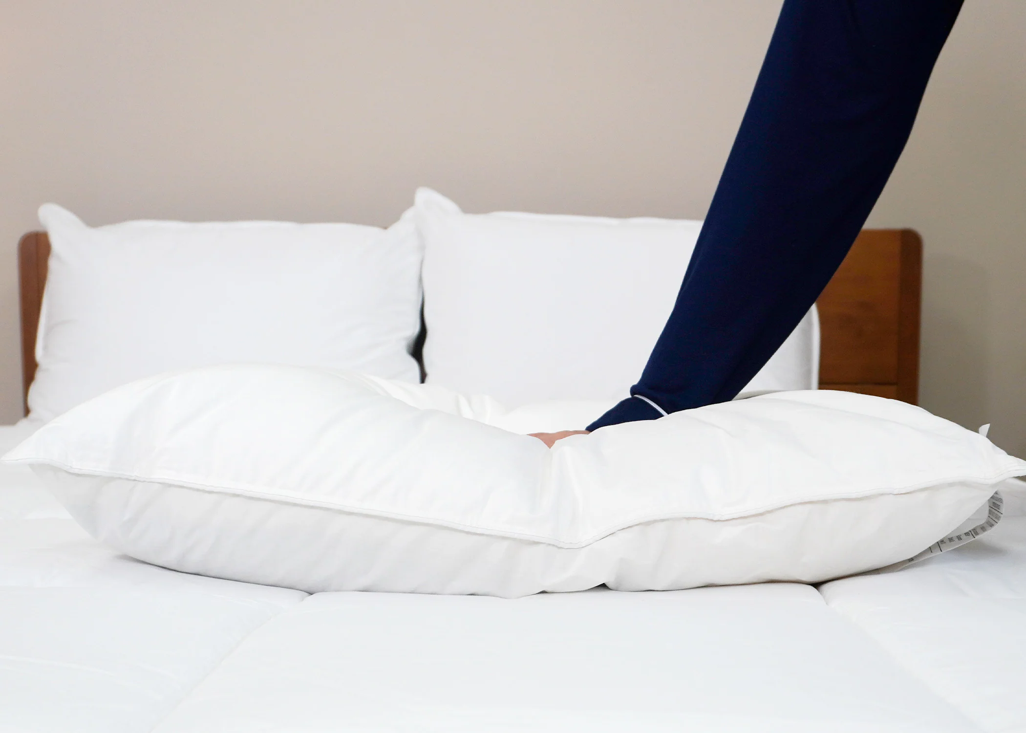 Pillowtex Kyoto Pillow - Half Buckwheat Half Polyester Pillow - Japanese Style Pillow - Image 9