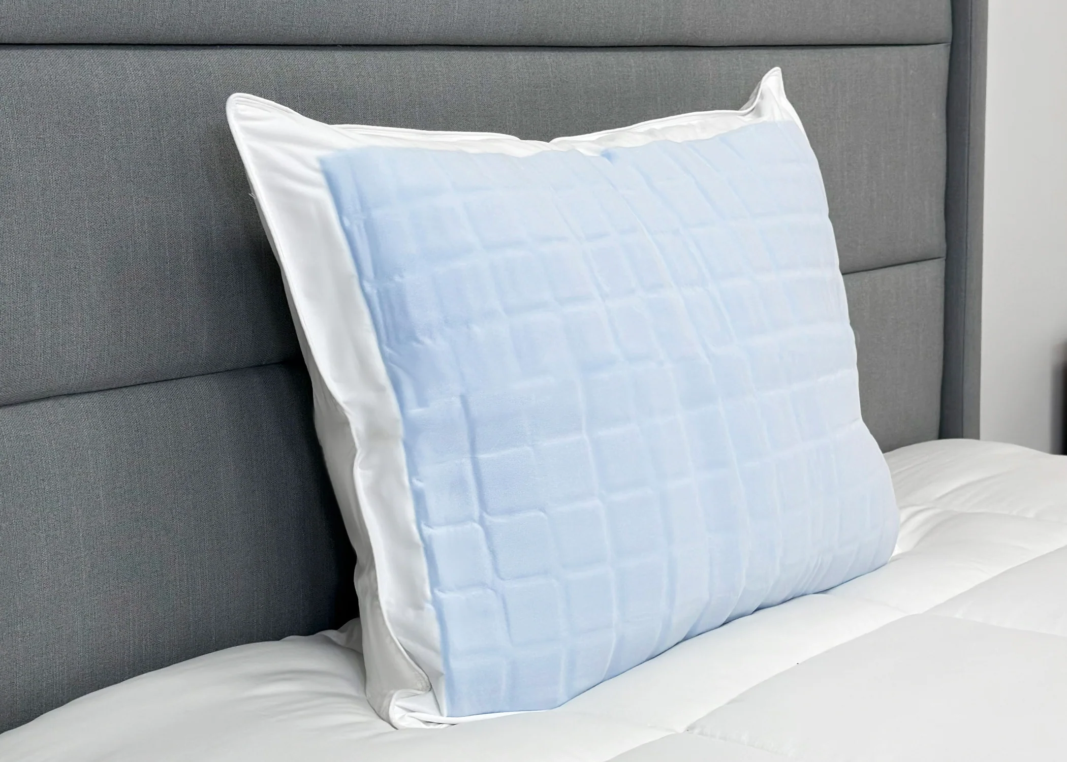 Pillowtex Cooling Gel Pillow Protector - Image 4