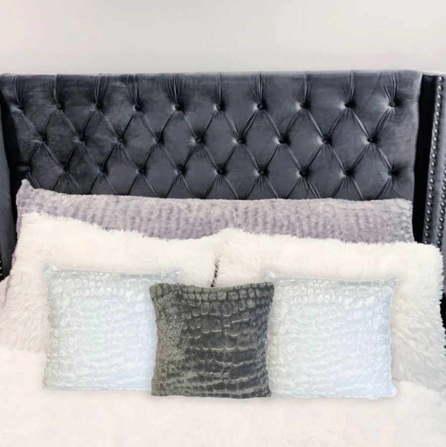 Pillowtex Plush 18'x18' Throw Pillow With Cover - Image 7