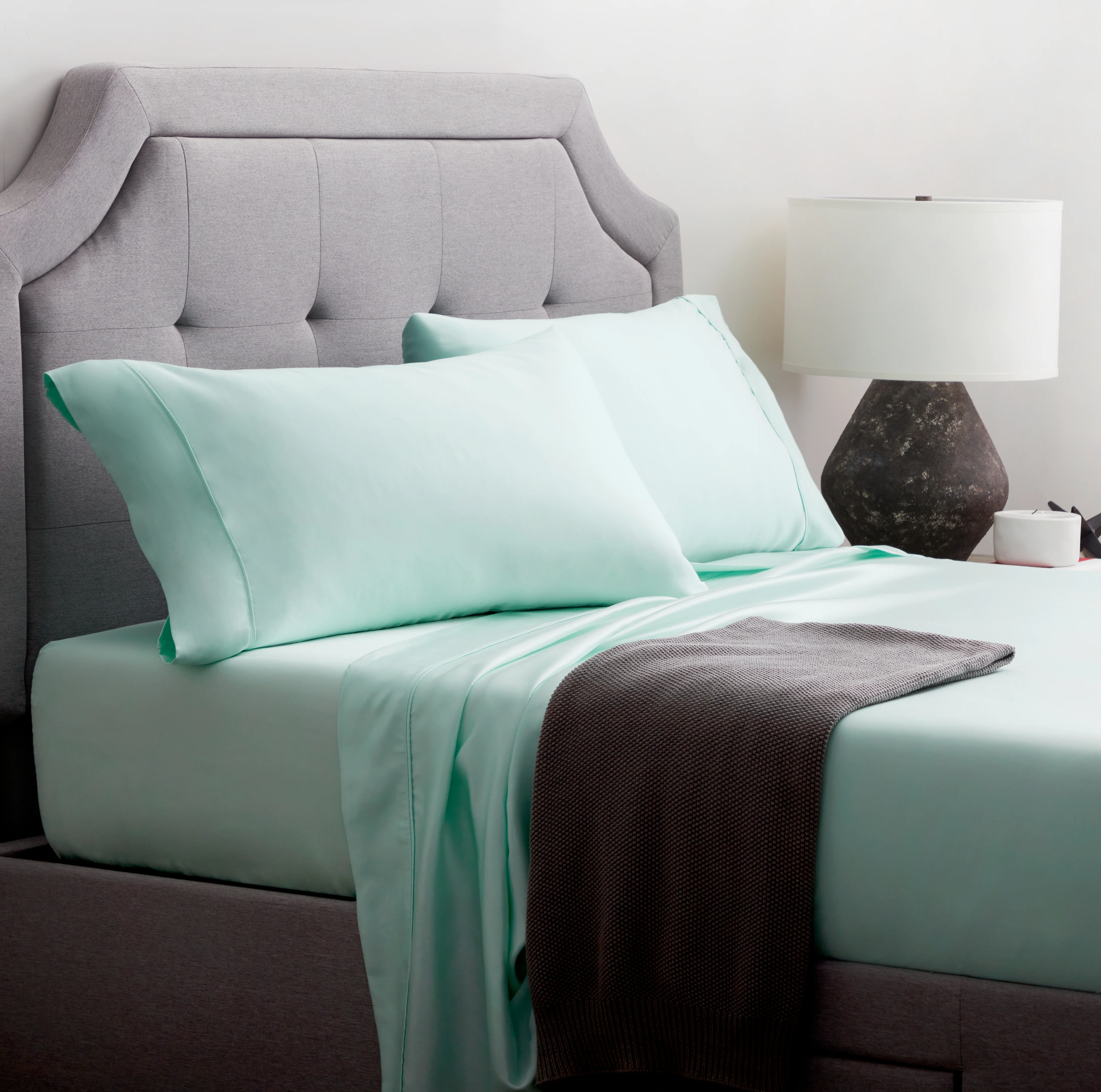 Malouf Tencel Pillowcase Set - Image 3